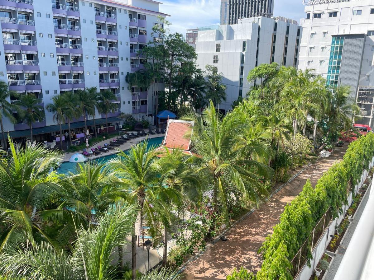 森林大道grand Avenue Condo Pattaya Εξωτερικό φωτογραφία